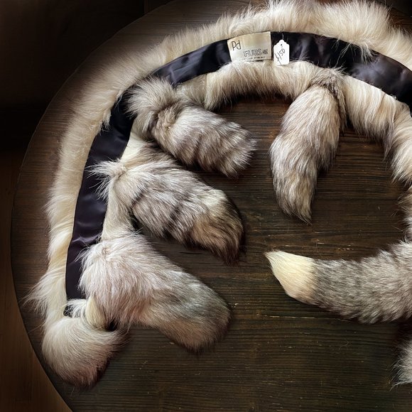 Vintage fur collar or scarf, unusual design. PD furs. Natural / real fur - Picture 3 of 7